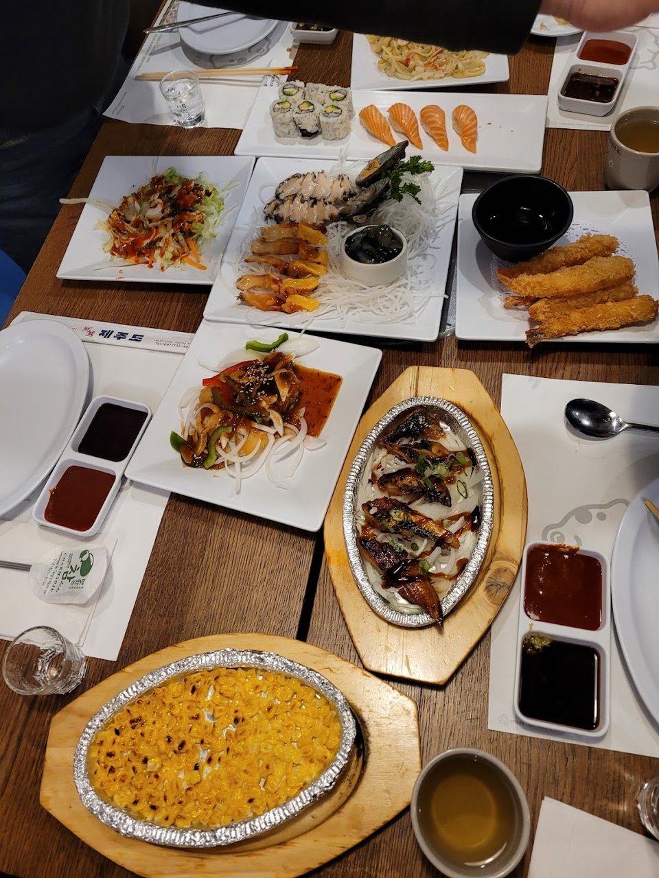 Jejudo Live Fish Hwe Dupbap